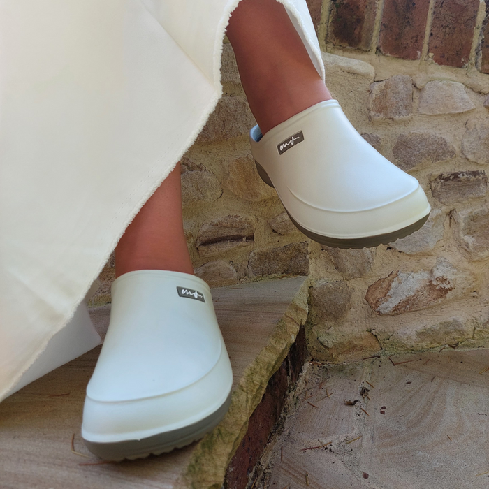 MARTHA'S VINEYARD Glove & Clog Set – Oyster