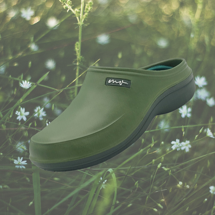 MARTHA'S VINEYARD Glove & Clog Set – Martha's Green