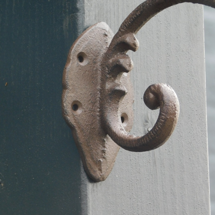 ESSCHERT DESIGN Bird Hook