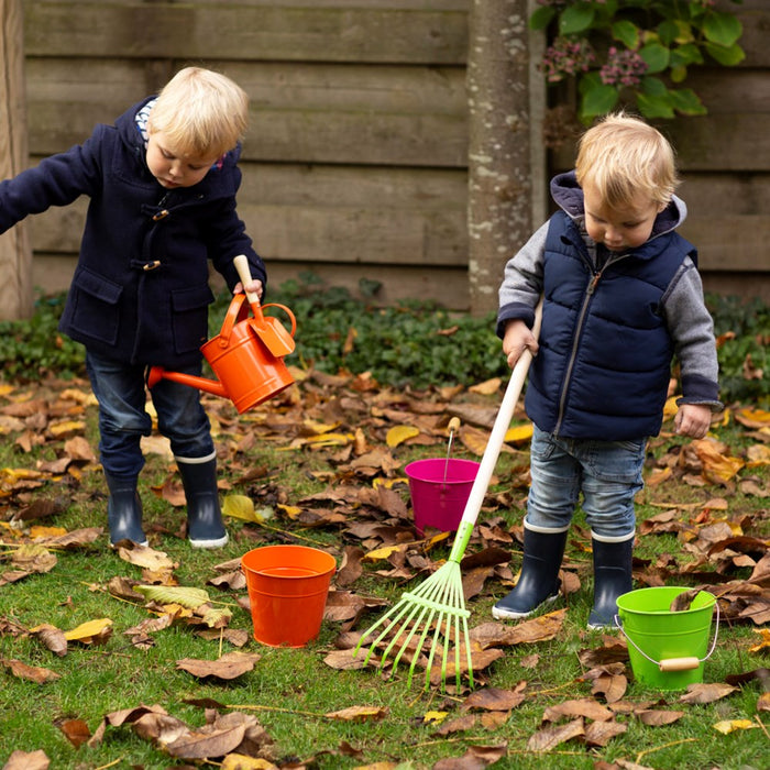 Kids Green Rake ESSCHERT DESIGN Children's Lawn Rake - Green — Core Supply Group Pty Ltd