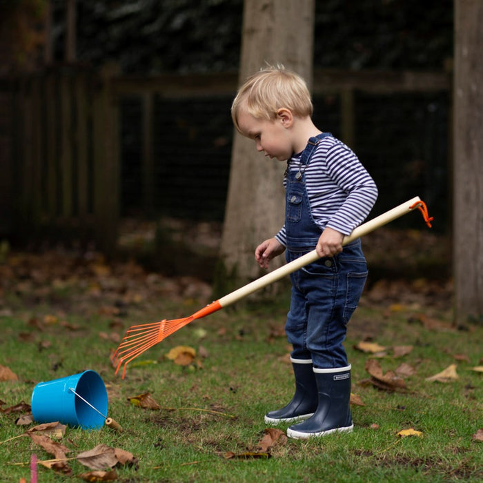 Children Rake Yard ESSCHERT DESIGN Children's Lawn Rake - Orange — Core Supply Group Pty Ltd